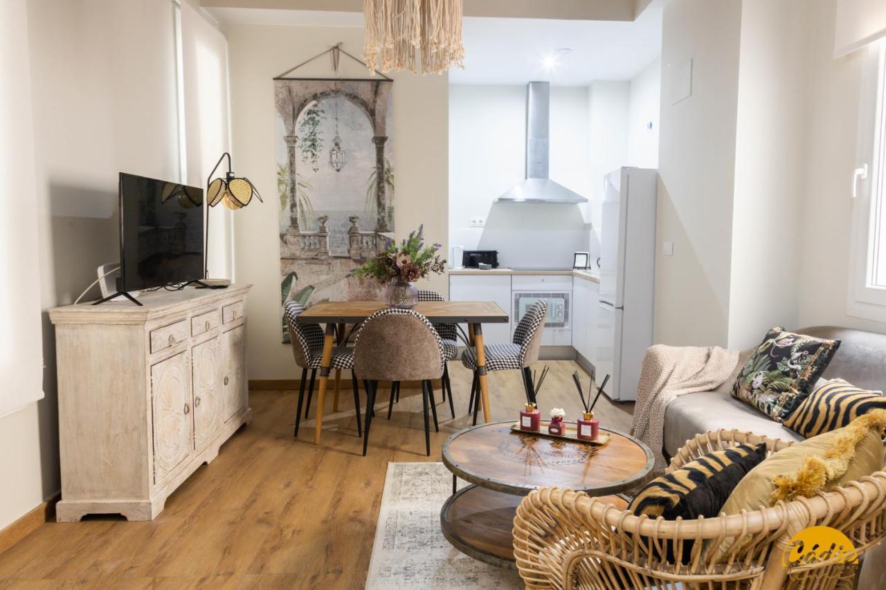 Writer'S Home By Cadiz Time Extérieur photo
